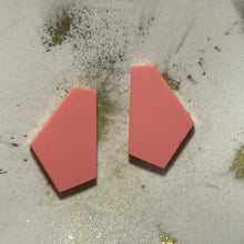 Afbeelding in Gallery-weergave laden, Facet Bold
