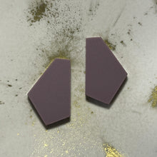 Afbeelding in Gallery-weergave laden, Facet Bold
